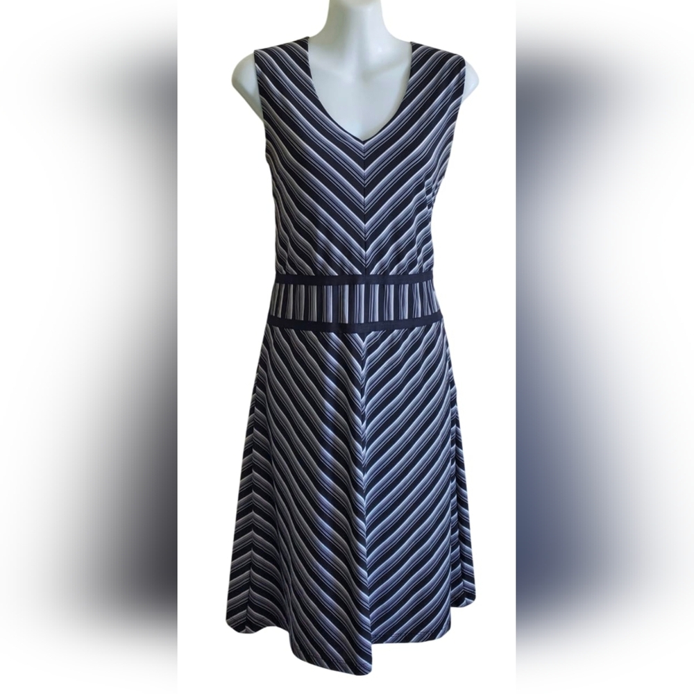 RK Sleeveless V-Neck A-Line Midi Dress Black & White Stripes Chevron Retro